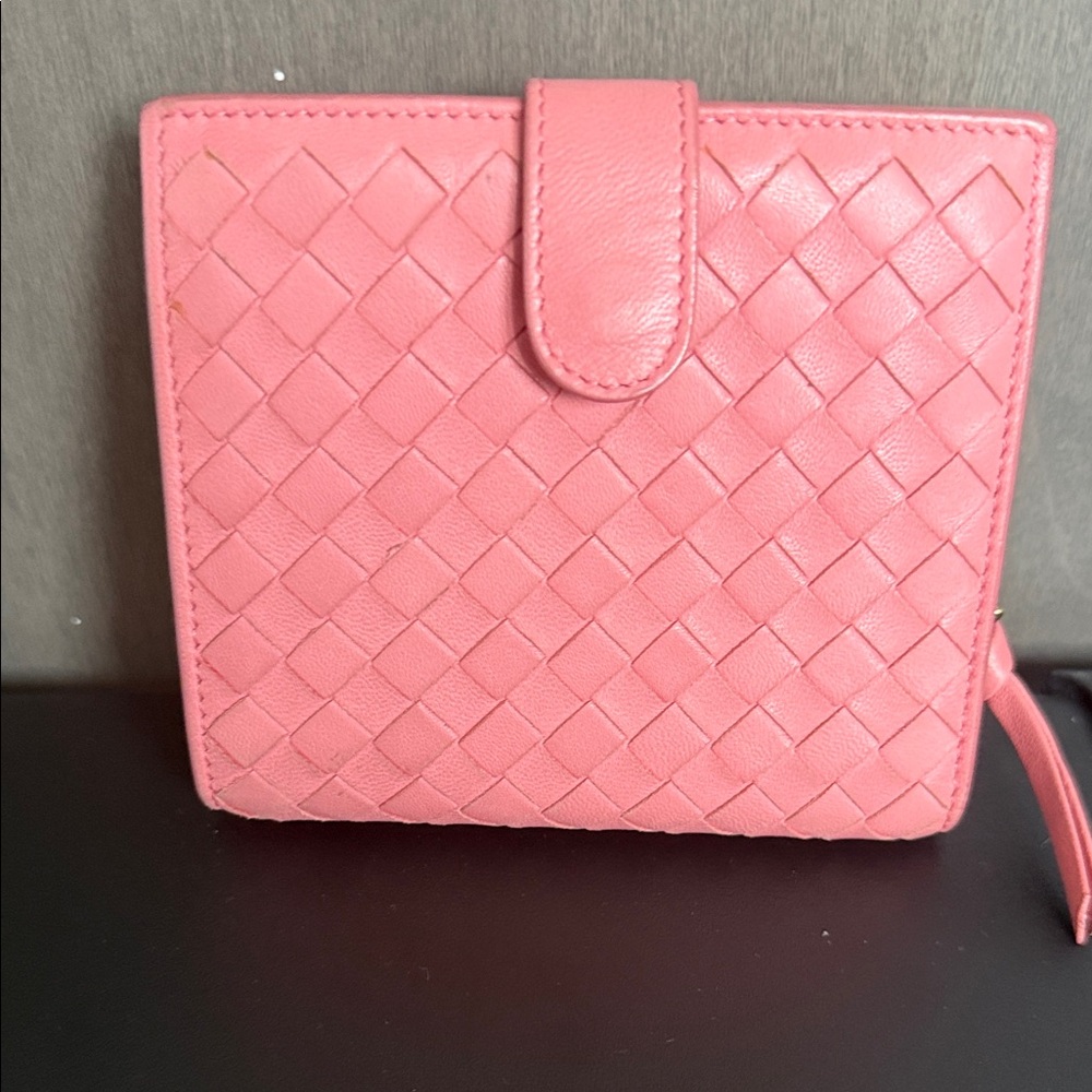 Bottega, Veneta Pink Woven compact Leather Wallet Pre Loved